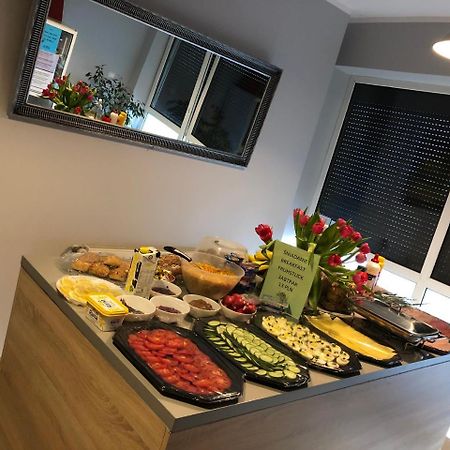Hostel Krokodyl Warszawa Eksteriør bilde