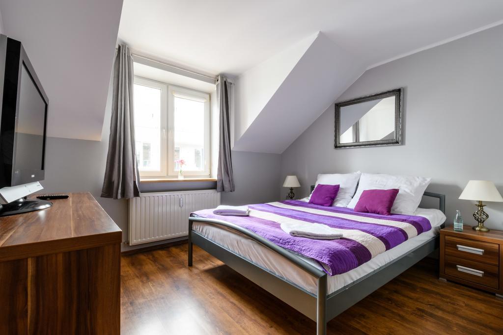 Hostel Krokodyl Warszawa Eksteriør bilde