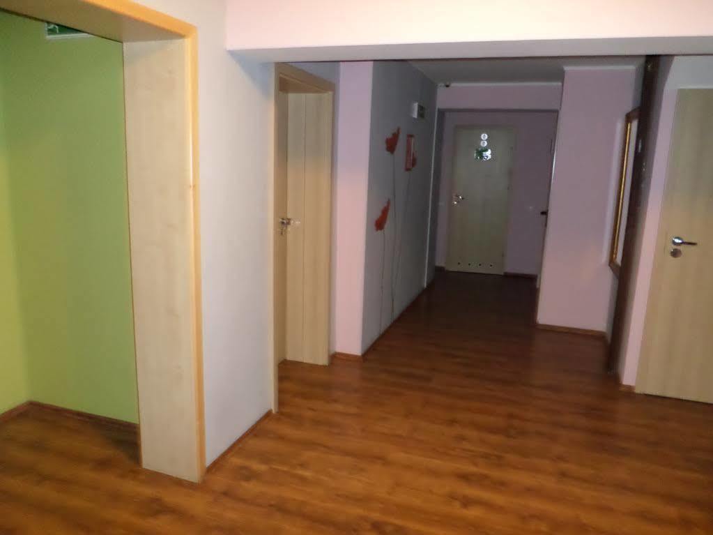 Hostel Krokodyl Warszawa Eksteriør bilde