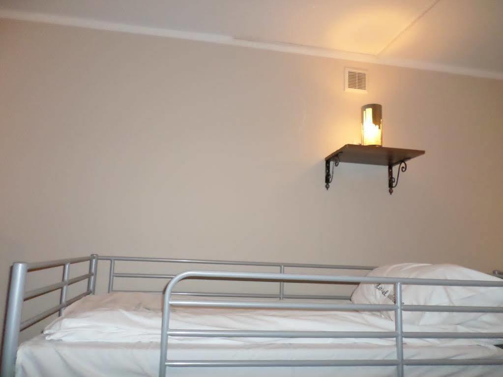 Hostel Krokodyl Warszawa Eksteriør bilde