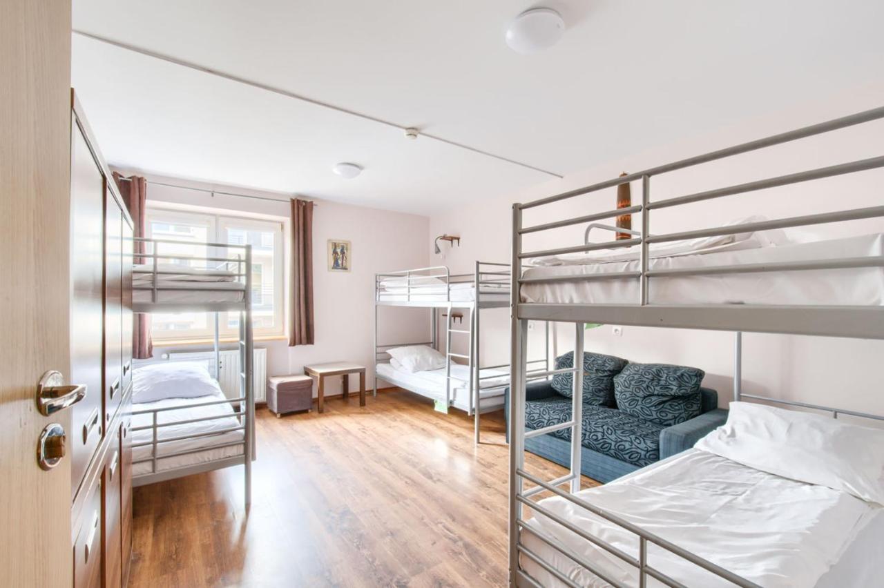 Hostel Krokodyl Warszawa Eksteriør bilde