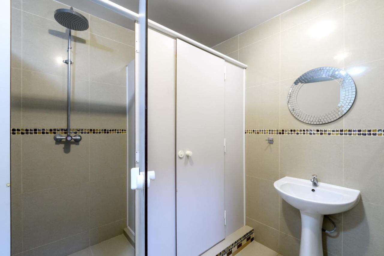 Hostel Krokodyl Warszawa Eksteriør bilde
